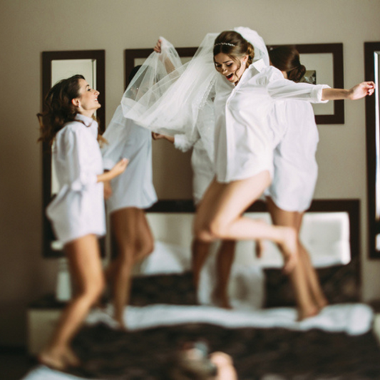 5 things your bridesmaids can't forget